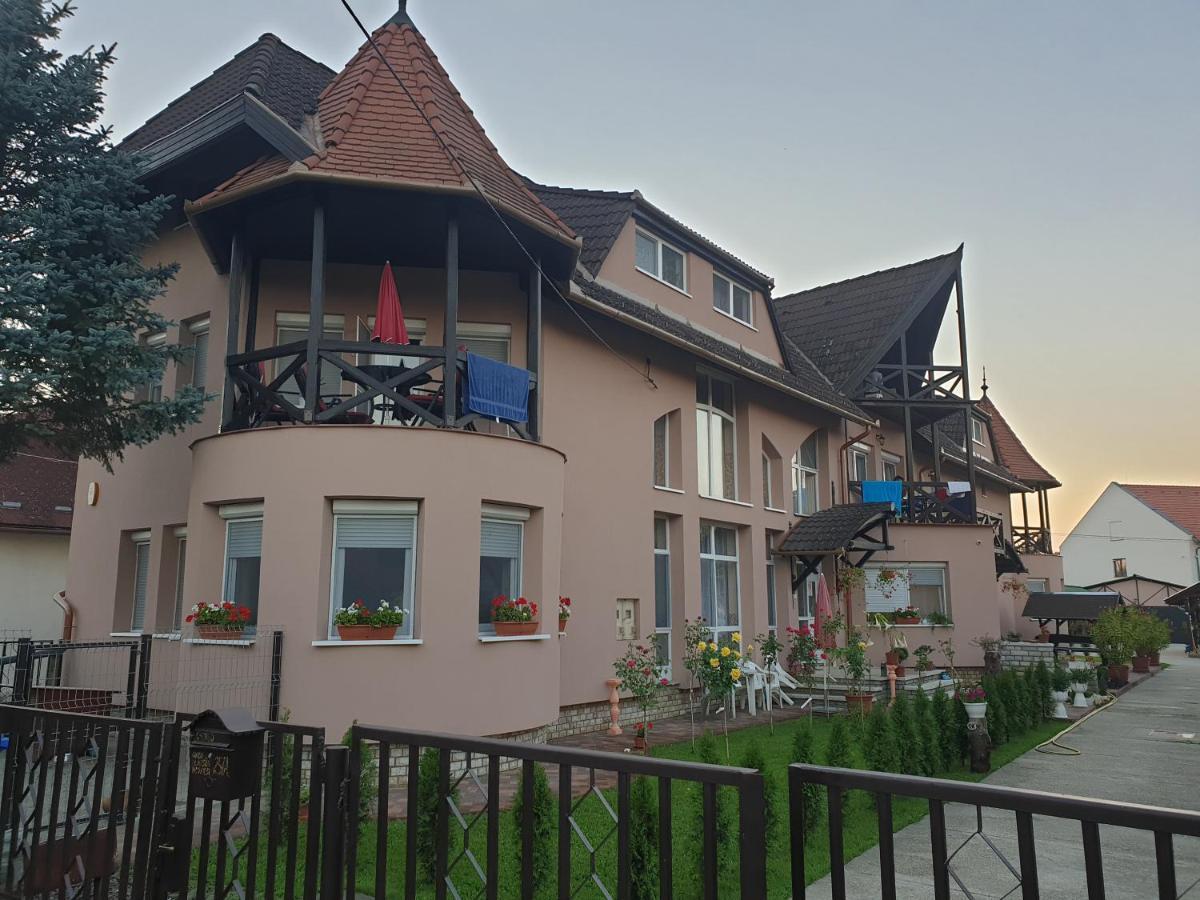 Anda vendégház Harkány Exterior foto