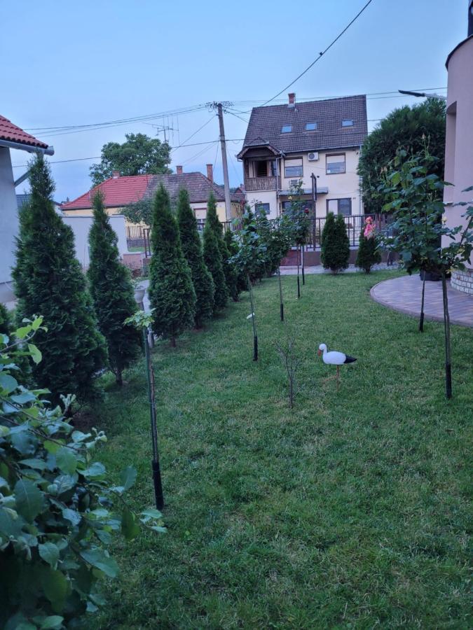 Anda vendégház Harkány Exterior foto